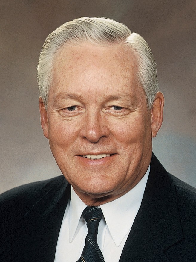 Earl C. Tingey Profile Photo